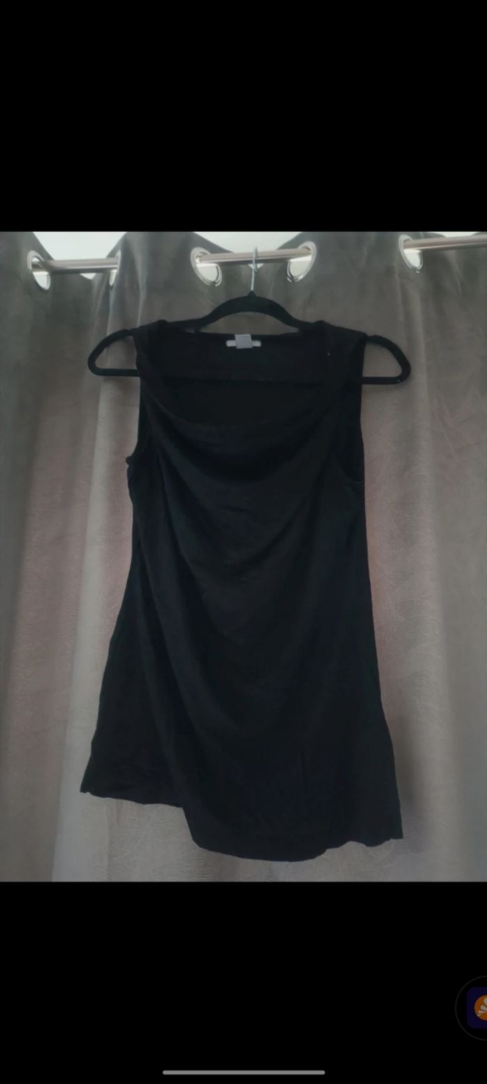 Haut noir