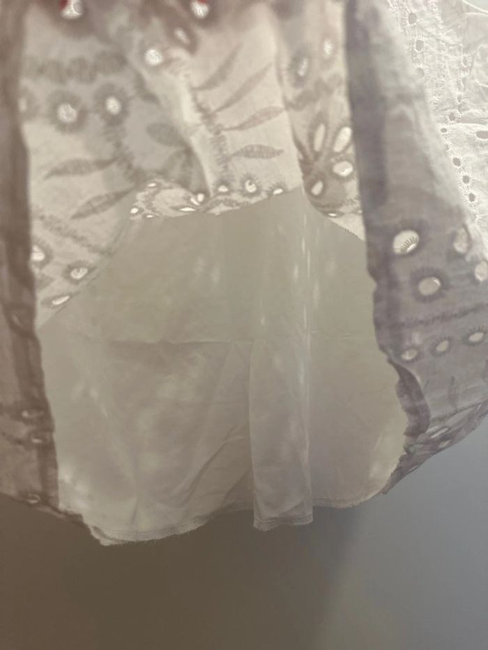Bouson femme à dentelle - photo numéro 3
