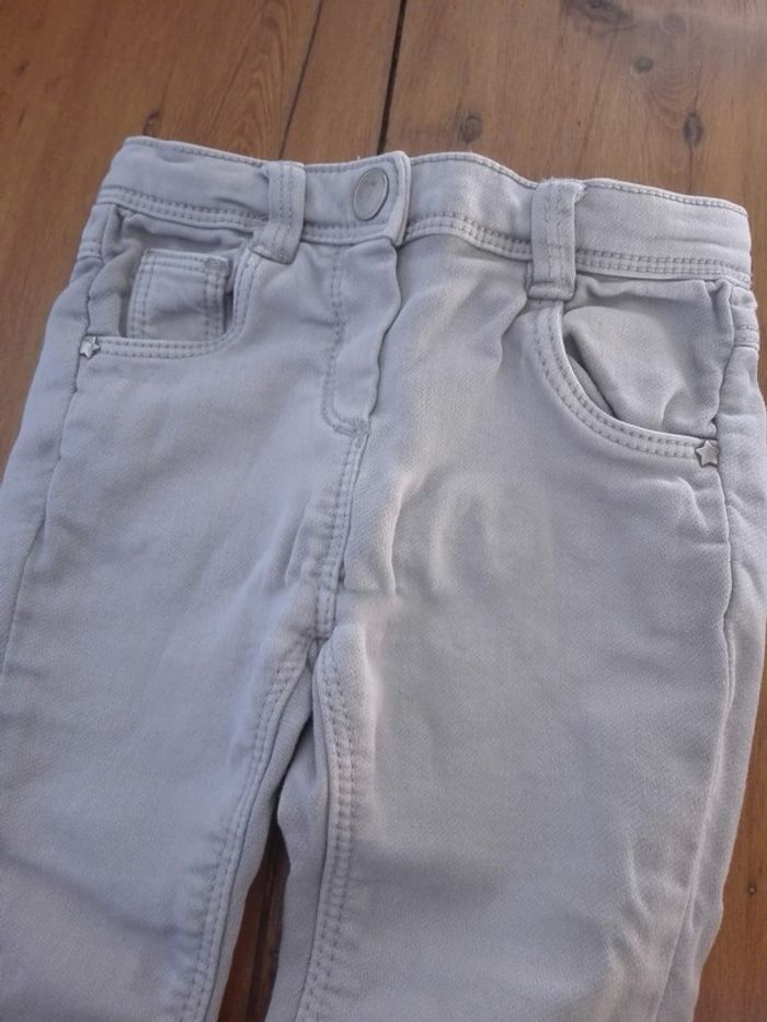 Jean denim gris bébé fille 6 mois - photo numéro 3
