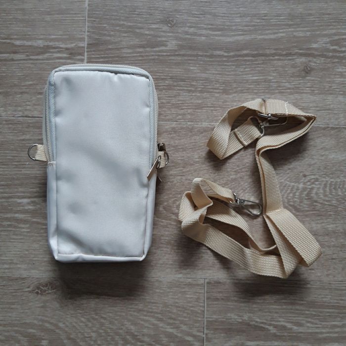 Sacoche à bandoulière NEUVE - photo numéro 2