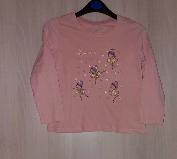 Pull fin fille T : 4/5 ans