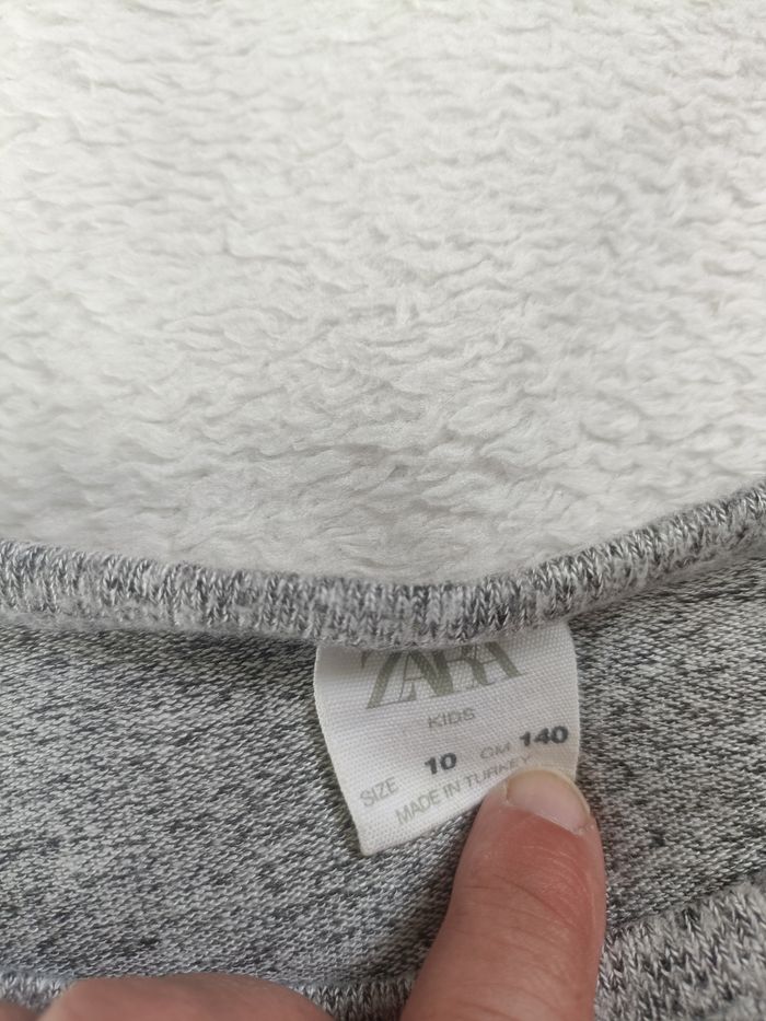 Pull fin gris Zara 10 and - photo numéro 3