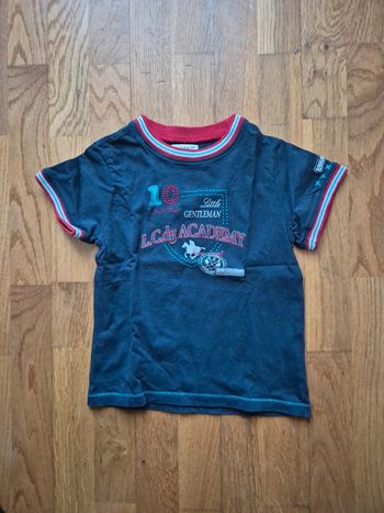 Tee-shirt marine taille 5 ans