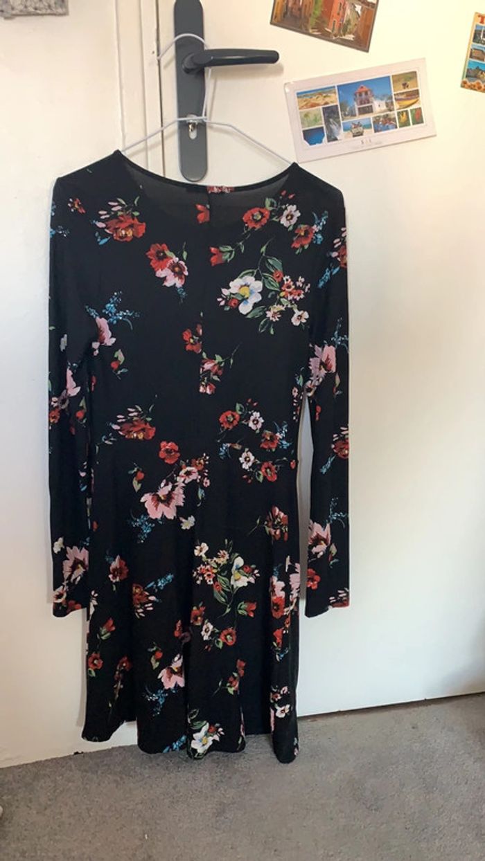 Lot de 2 robes bershka - photo numéro 2