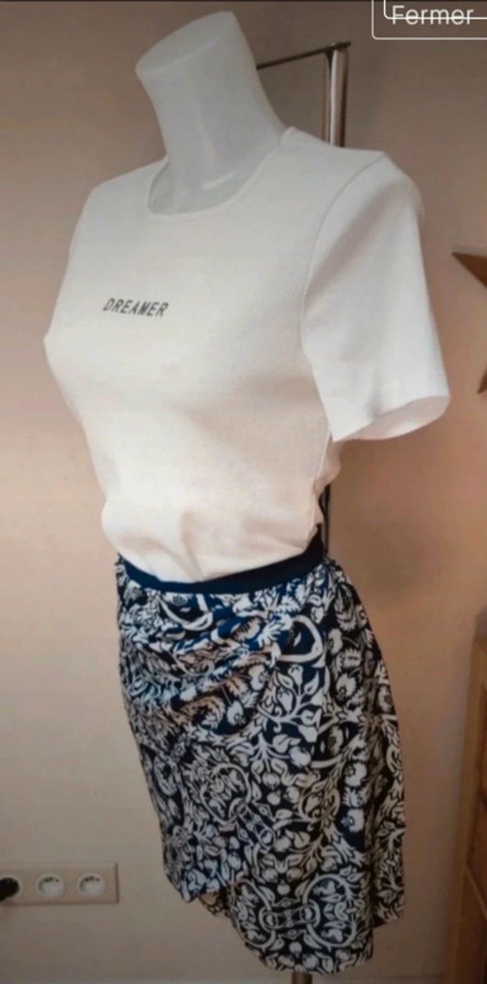 🌼Magnifique Jupe porte feuille Naf Naf neuve taille 40🌼