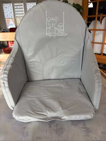 Housse de chaise haute grise | Très bon état 🪑✨