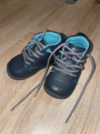 Chaussures bébé T18