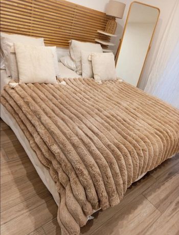 Plaid doux effet côtelé velours XXL beige marronné 150 x 200 cm neuf