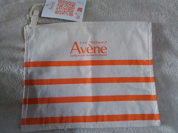 TROUSSE AVENE NEUVE