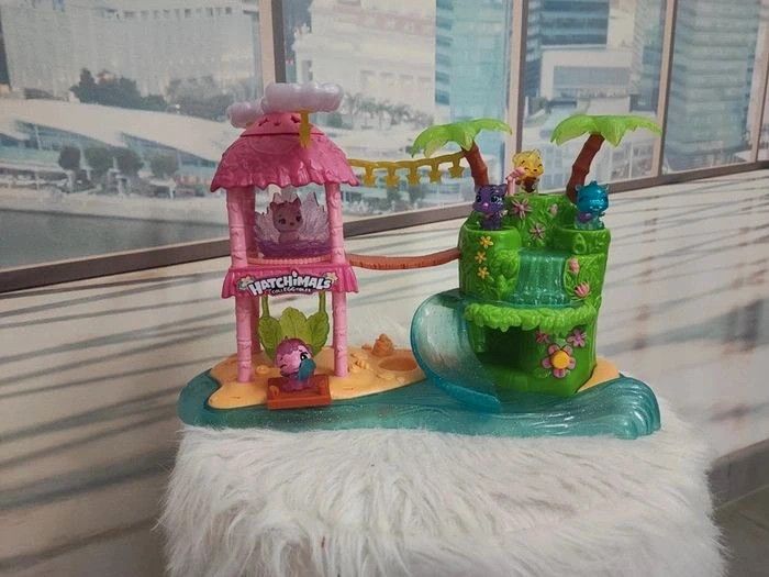 Hatchimals cabane son et lumière