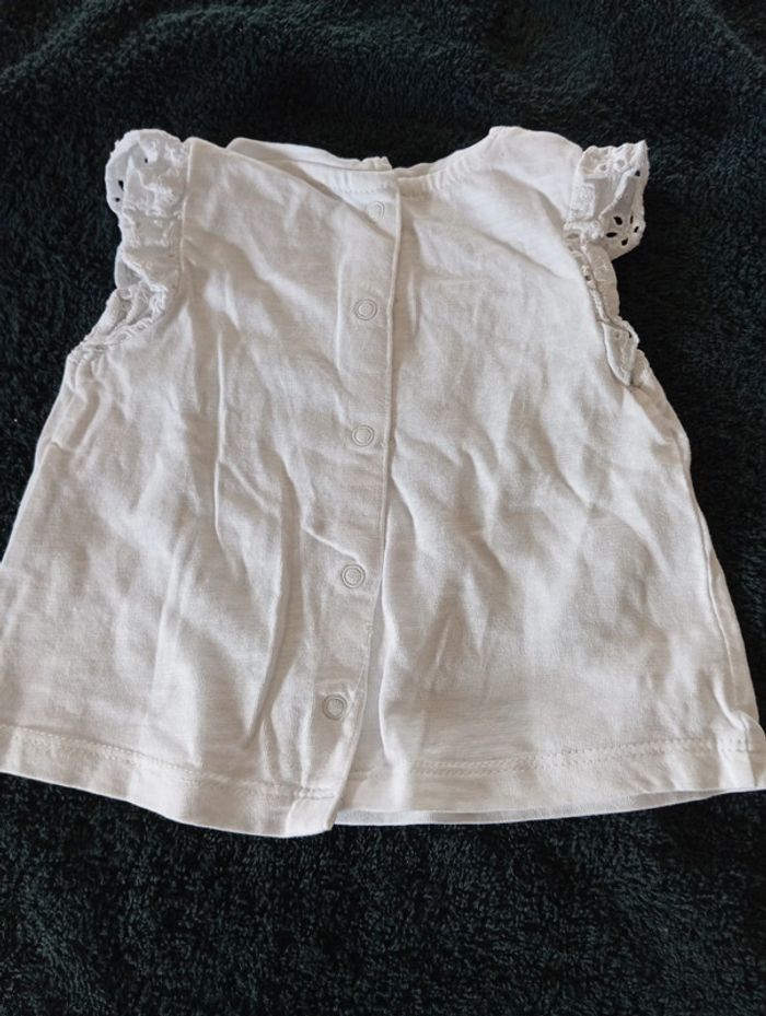T-shirt 3 mois - photo numéro 2