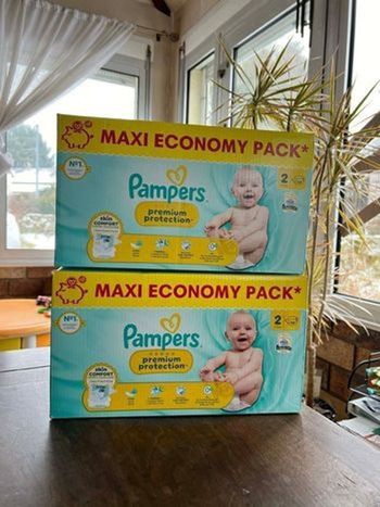 Couche taille 2 Premium protection Pampers : 234 couches