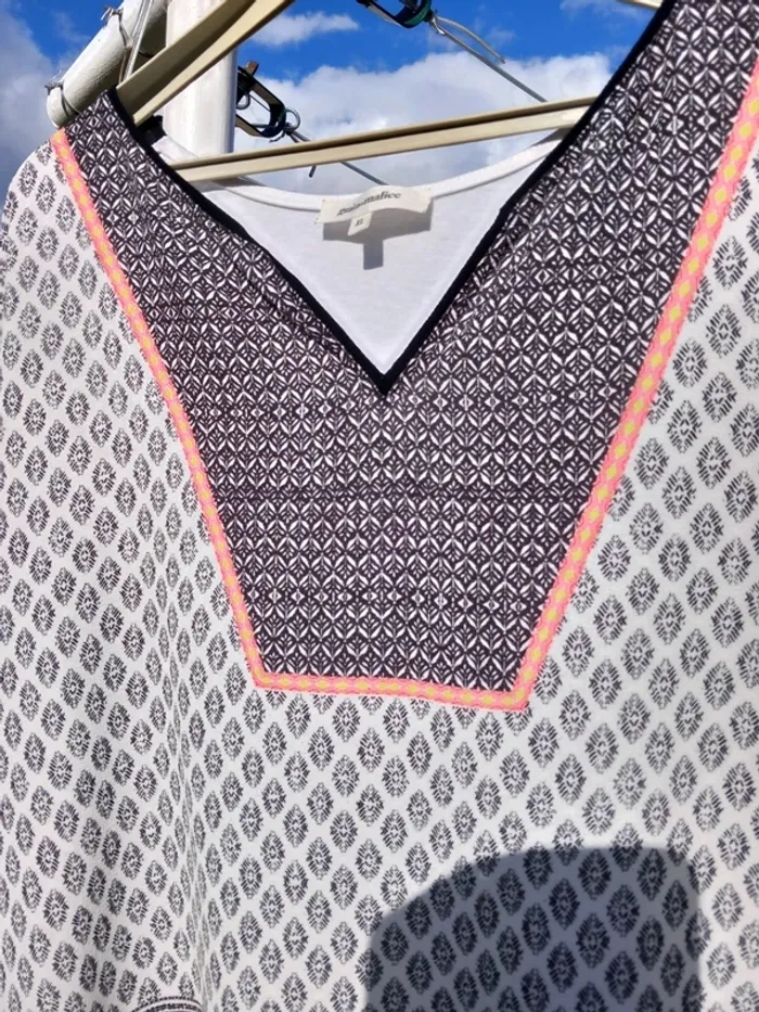 Tee shirt vol en V grain de malice taille XL - photo numéro 7