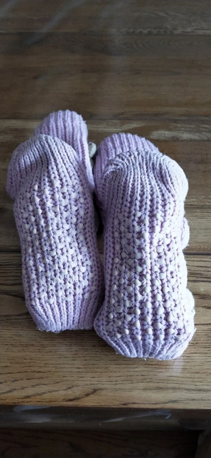 Chaussons chaussettes fille en tricot - photo numéro 3