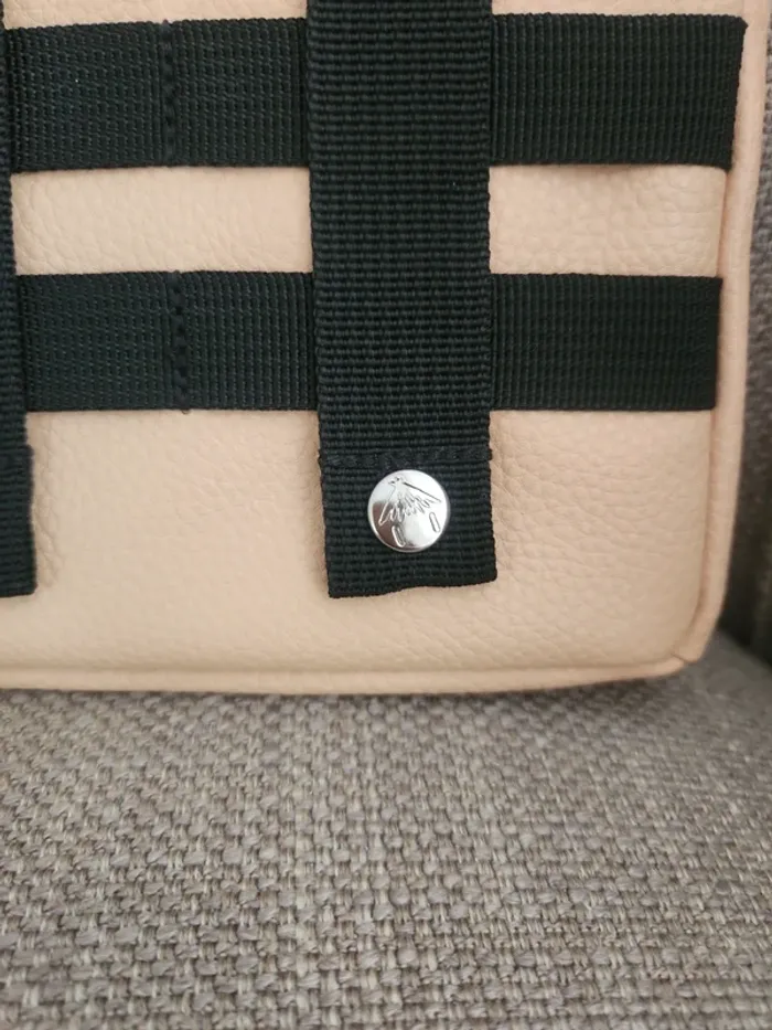 Pochette Cabaïa beige neuve avec étiquette - photo numéro 5