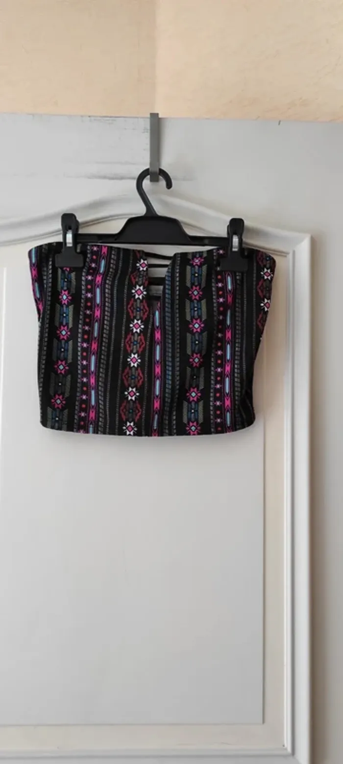 💐Tops épaules dénudées - Charlotte Russe - taille M - Très bon état 💐