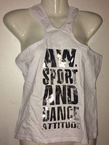 Top#active wear# 16 ans# neuf