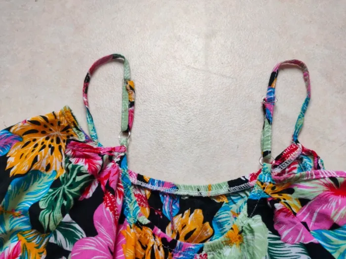 Combinaison short colorée thème fleurs 14 ans - photo numéro 7
