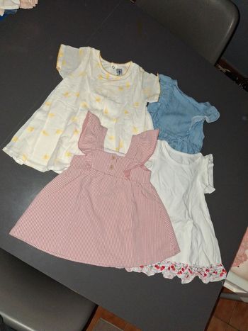 Lot de robe 12mois