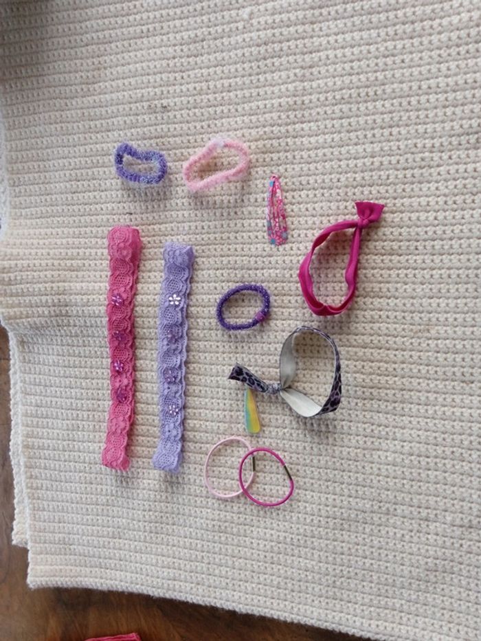 Lot de 11 choses pour cheveux