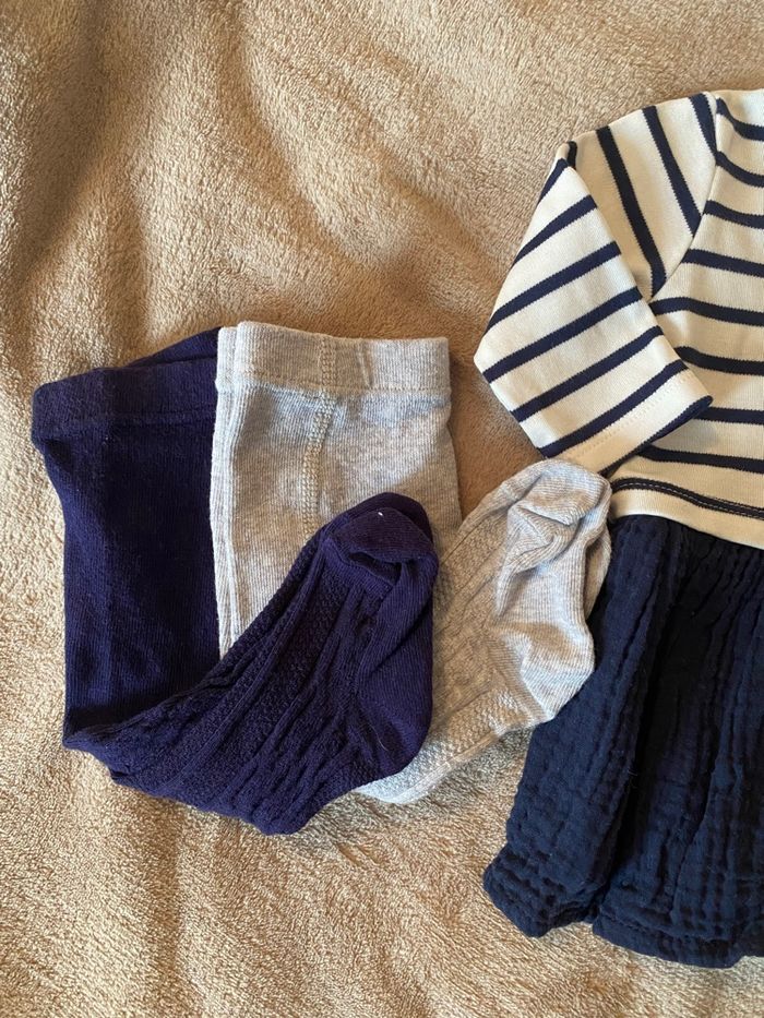 Robe et collants - photo numéro 3