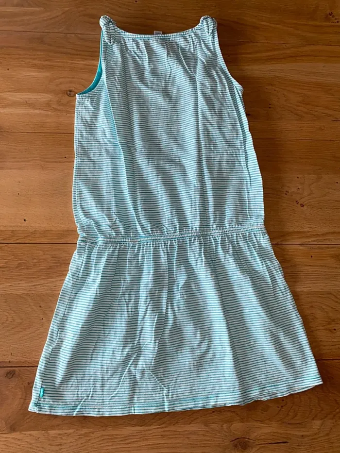 Robe sans manche 10 ans - photo numéro 2