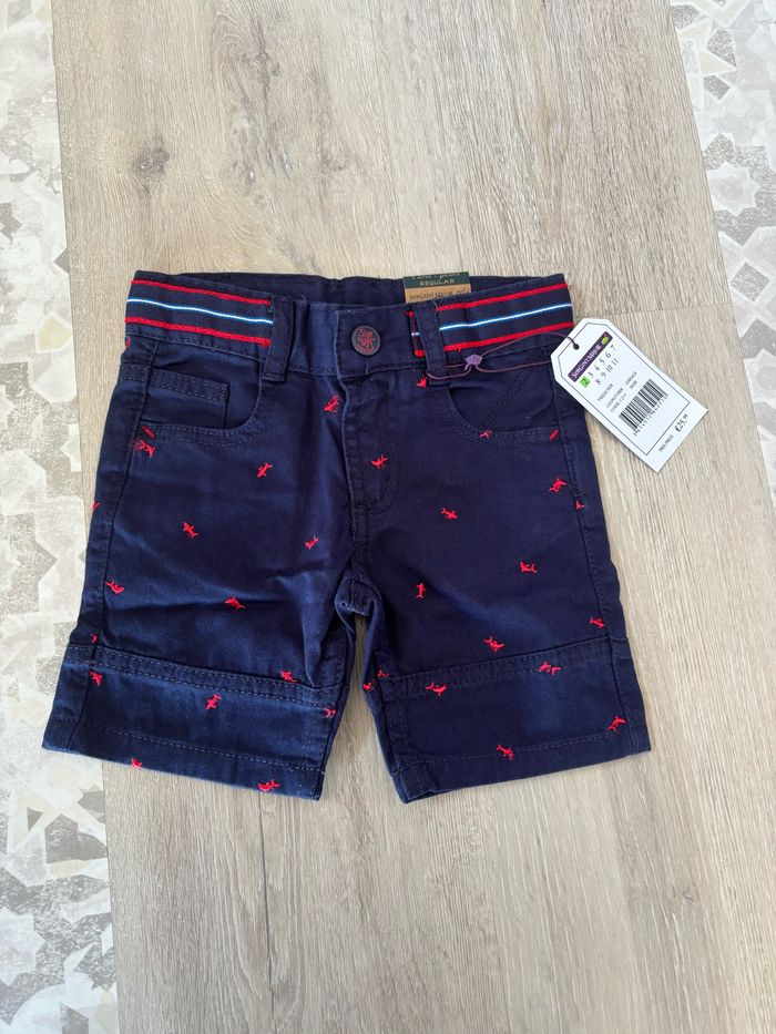 Short 2 ans