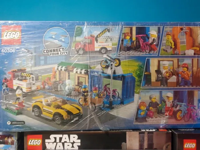 Lego city la rue commercante . - photo numéro 2
