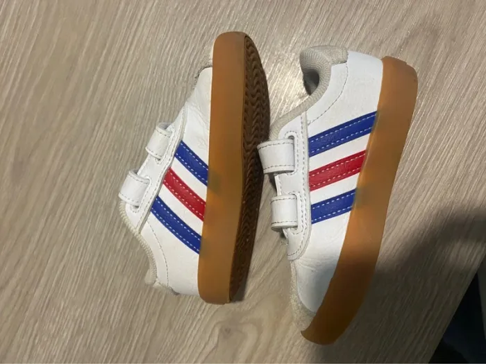 Basket adidas - photo numéro 6
