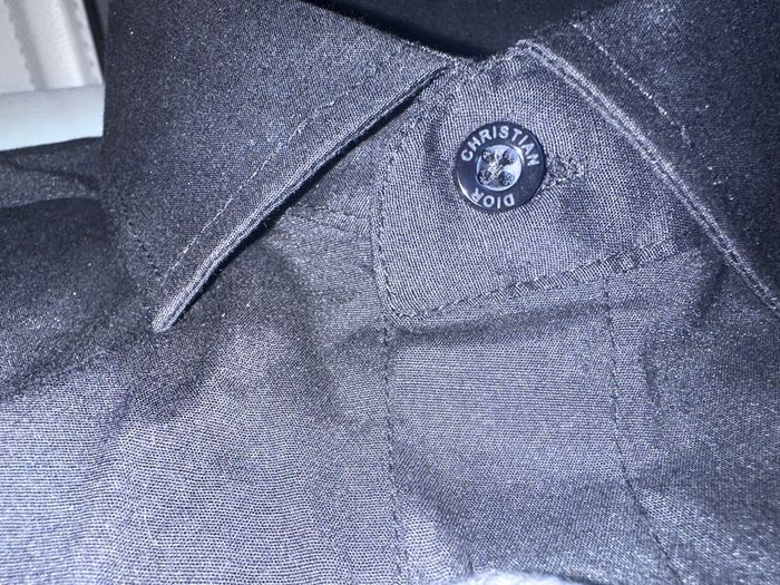 Chemise noire manches longues . - photo numéro 3