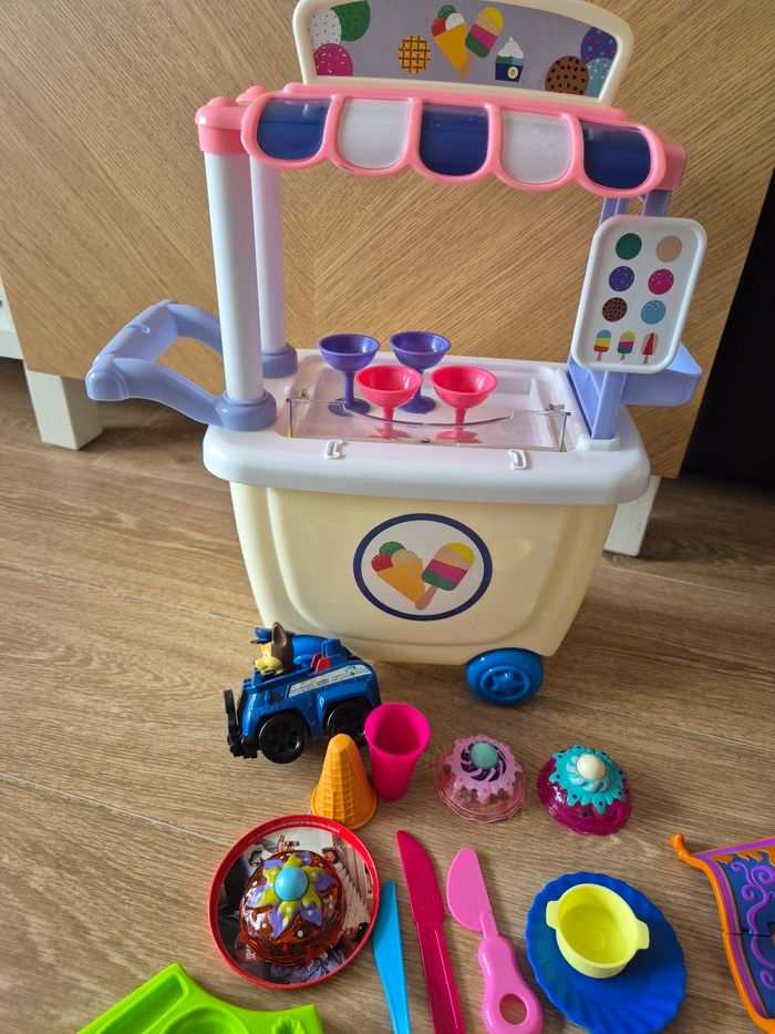 Chariot glace pat a modèle