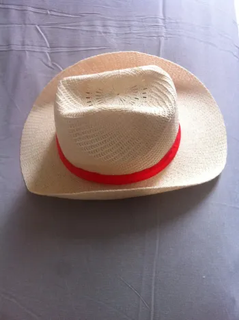 Chapeau