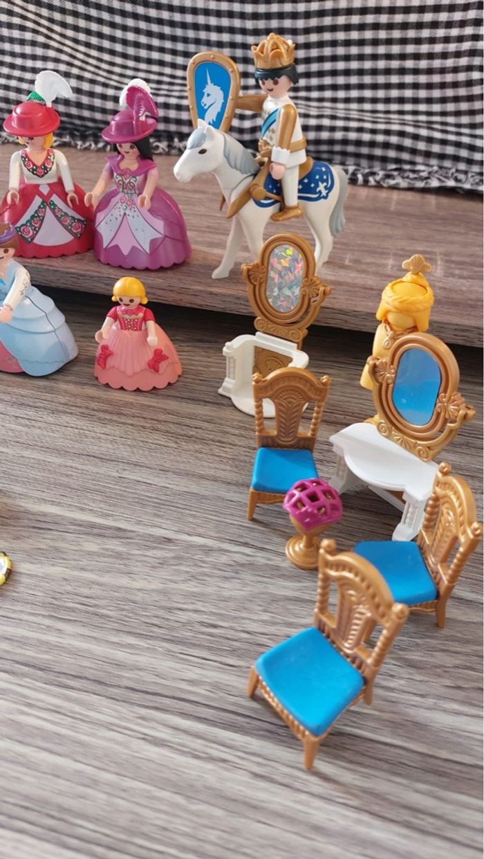 Lot de playmobil en vrac catégorie princesse en très bon état - photo numéro 2