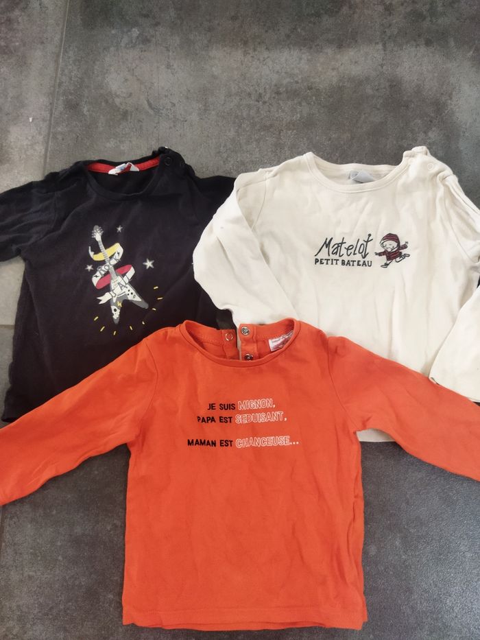 Lot de trois t shirts à manches longues 18 mois