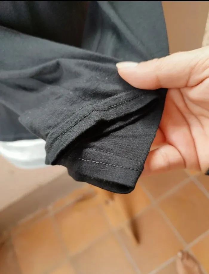 🔴Tee shirt taille 34 - photo numéro 4