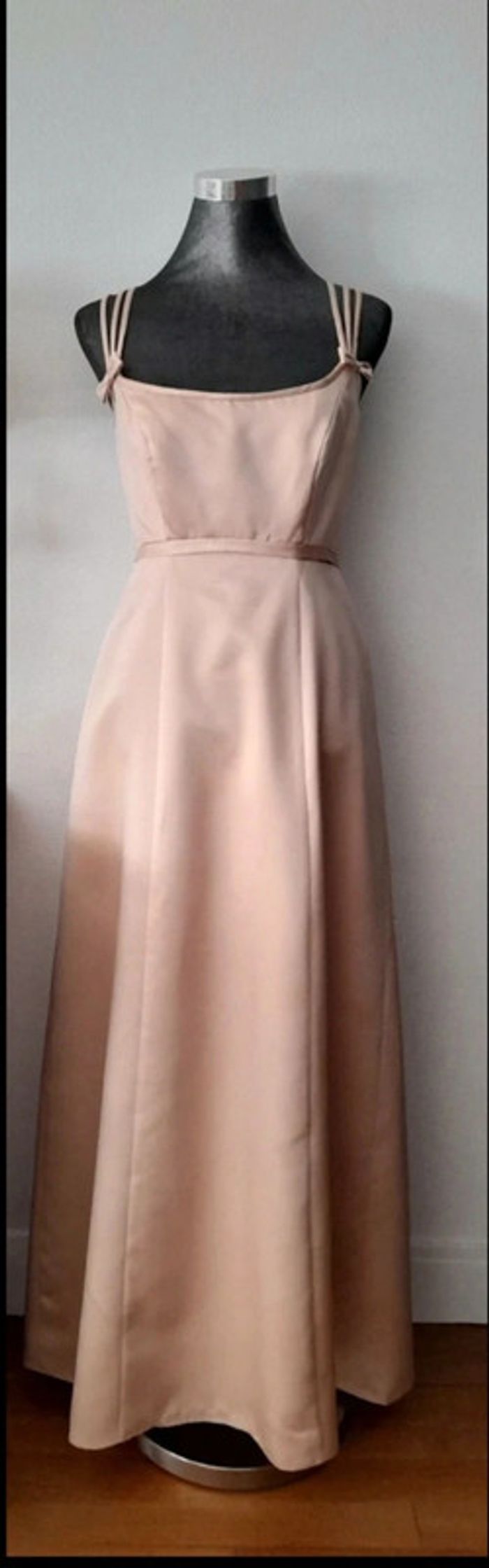 Magnifique robe Pronuptia couleur champagne. - photo numéro 5