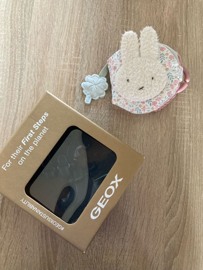 Chaussures premiers pas geox