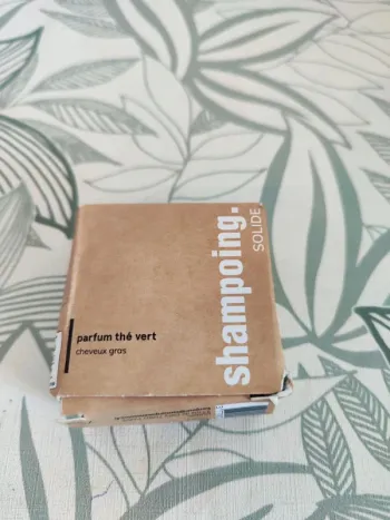 Shampooing solide parfum thé vert cheveux gras 75g valeur 8€