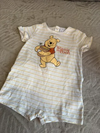 Combishort bébé Winnie l’Ourson – Disney