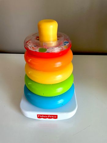 Tour d’anneaux à empiler Fisher price