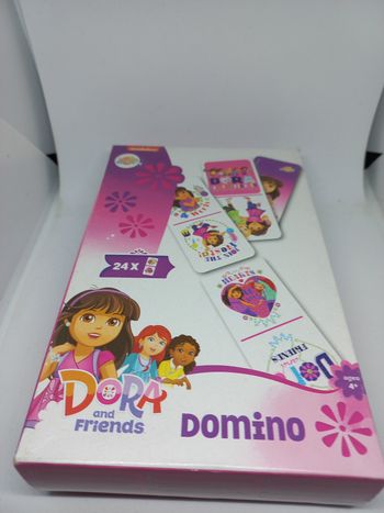 Domino Dora nickelodeon