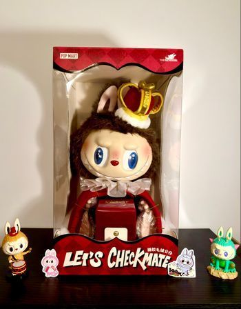 🎁 Labubu “Let’s Checkmate King” PopMart – Neuf, jamais ouvert !