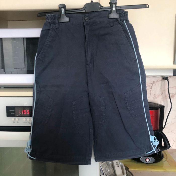 Pantacourt bleu marine