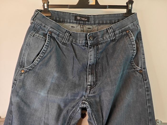 Jeans Scania - photo numéro 2
