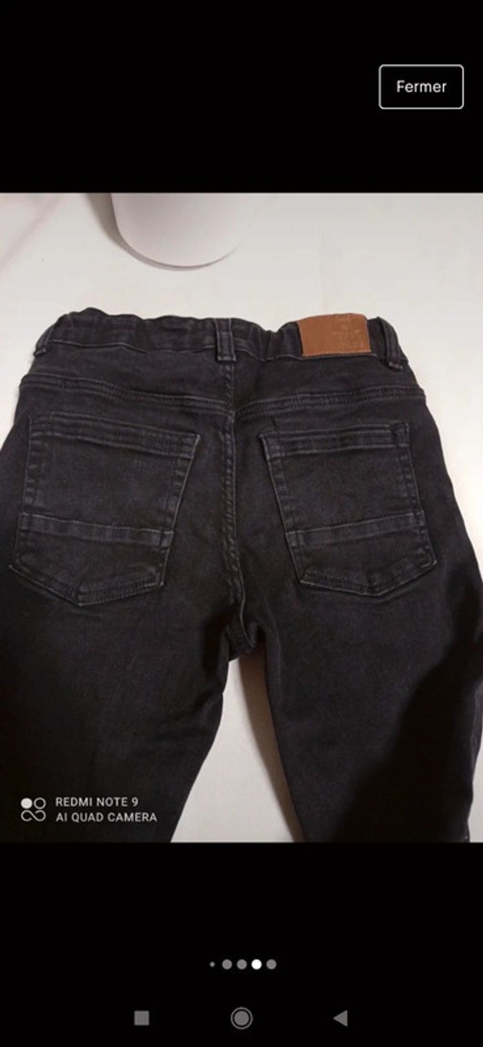 Jean noir - photo numéro 7