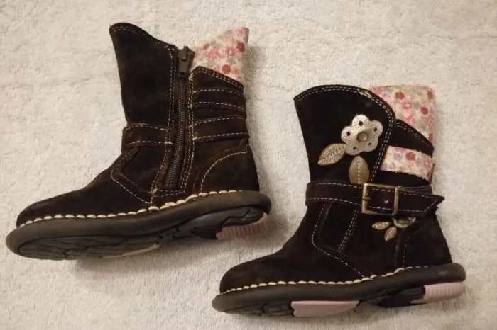 Bottes taille 20 (réf perso 10)(familleac72) - photo numéro 2
