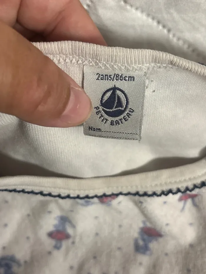 Pull pyjama taille 2ans marque petit bateau - photo numéro 3