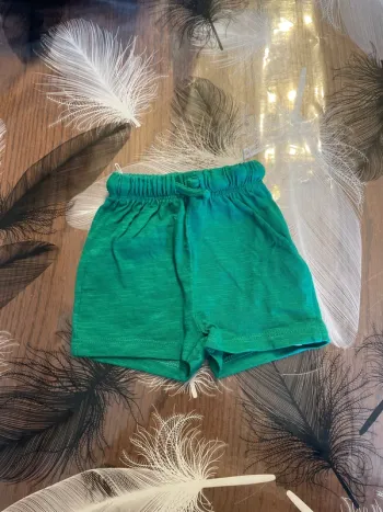 Short 3 mois