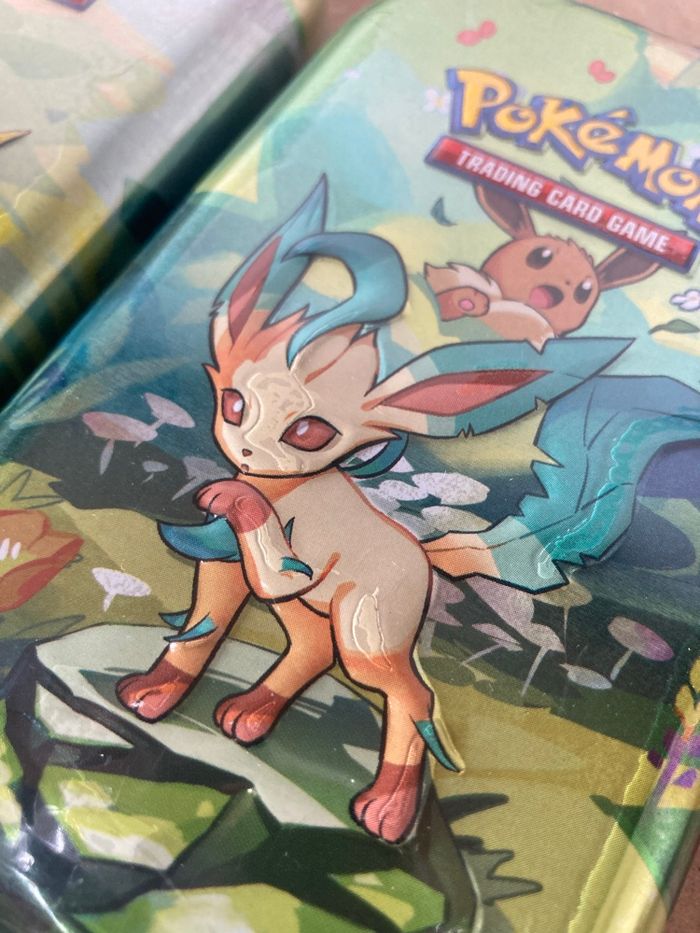 Pokemon - Lot de 3 Mini tins EV8.5 - Evolutions Prismatiques - scellé - photo numéro 3