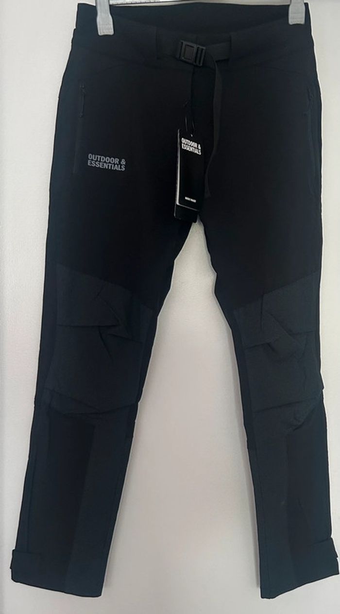 Pantalon de randonnée outdoor et essentials modèle nordic Walker